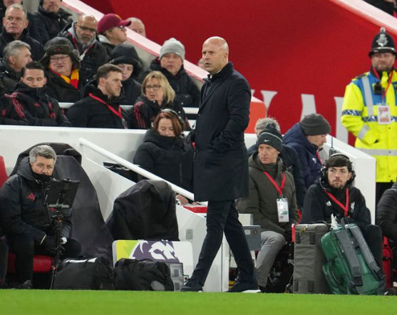 apa-yang-terjadi-pada-arne-slot-moh-salah