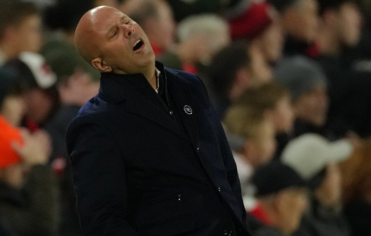 arne-slot-mempunyai-masalah-baru-di-liverpool